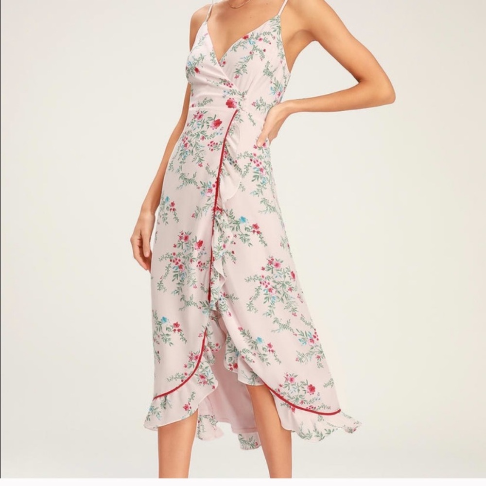 Lulu’s midi wrap dress pink